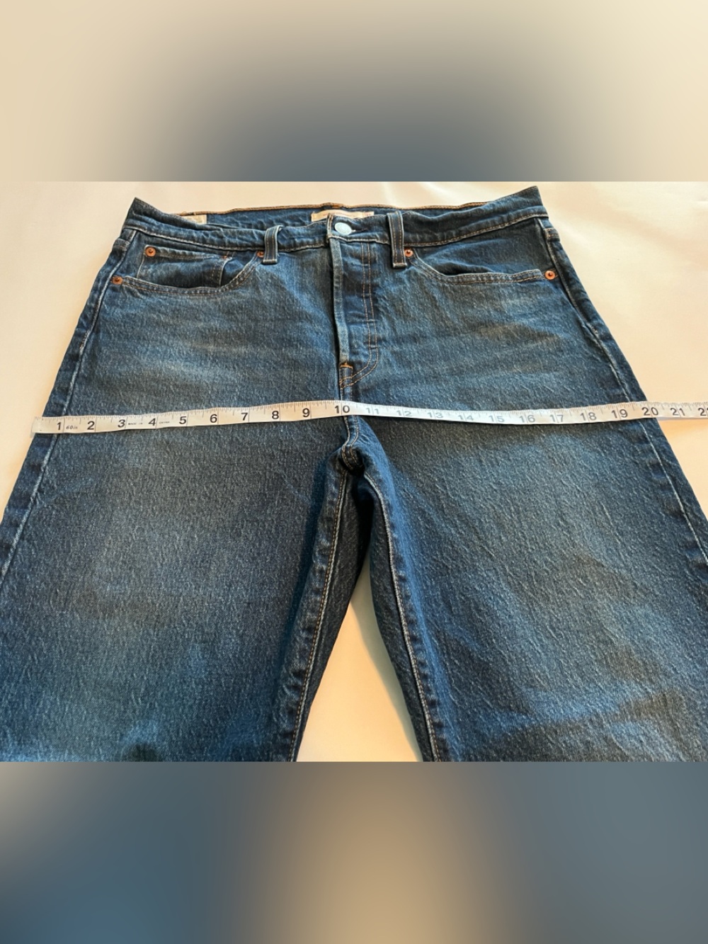 Levi’s Premium Denim Wedgie Straight High Rise Size 31 - Picture 5 of 16